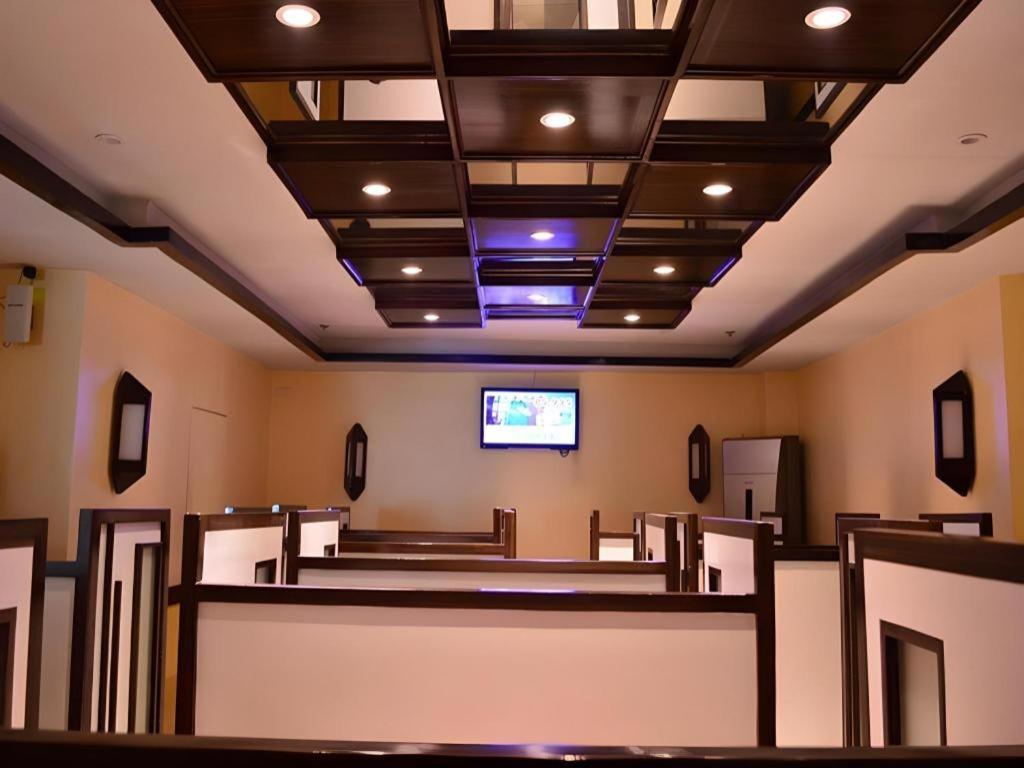 Hotel Sogo Edsa Caloocan Екстер'єр фото