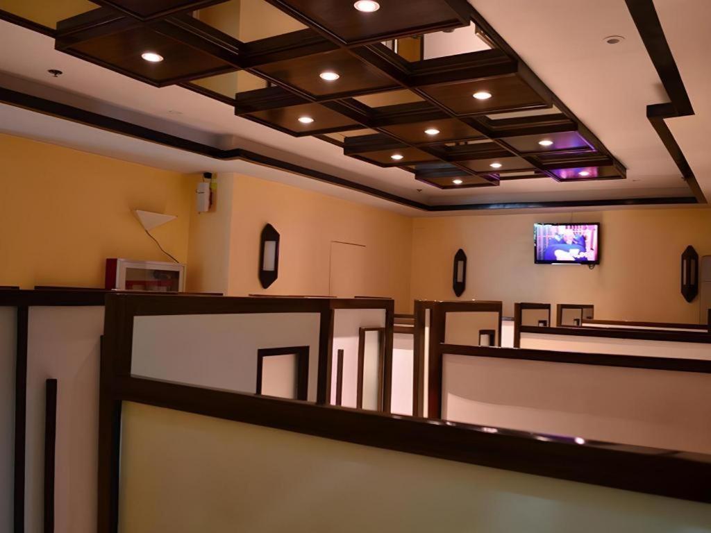 Hotel Sogo Edsa Caloocan Екстер'єр фото