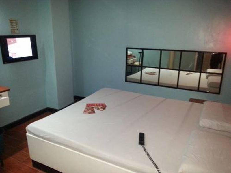 Hotel Sogo Edsa Caloocan Екстер'єр фото