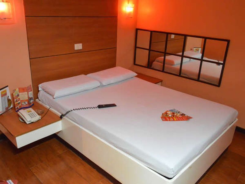 Hotel Sogo Edsa Caloocan Екстер'єр фото