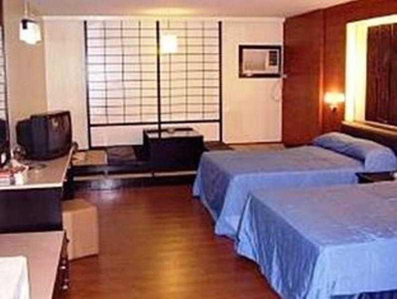 Hotel Sogo Edsa Caloocan Екстер'єр фото