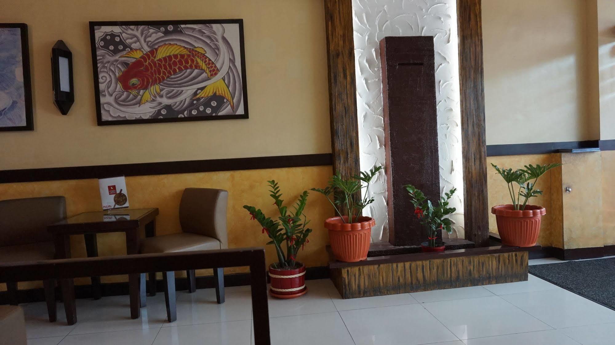 Hotel Sogo Edsa Caloocan Екстер'єр фото