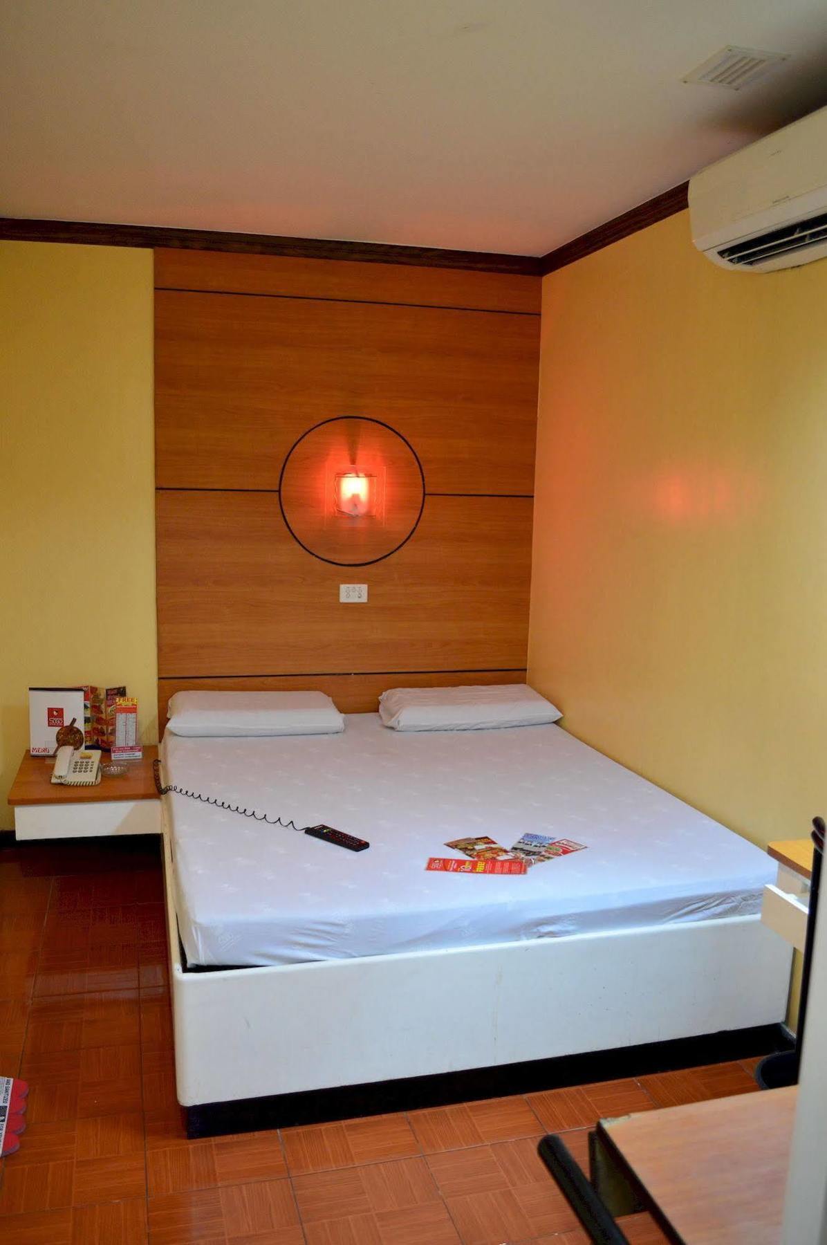 Hotel Sogo Edsa Caloocan Екстер'єр фото